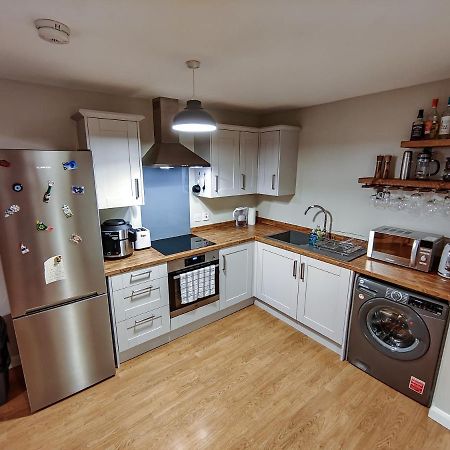 Joshua Court Single Room Stoke-on-Trent Buitenkant foto